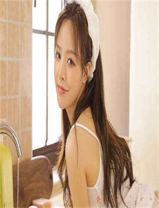 《亲爱的妈妈1在线电影-我和两个女领导玩双飞》